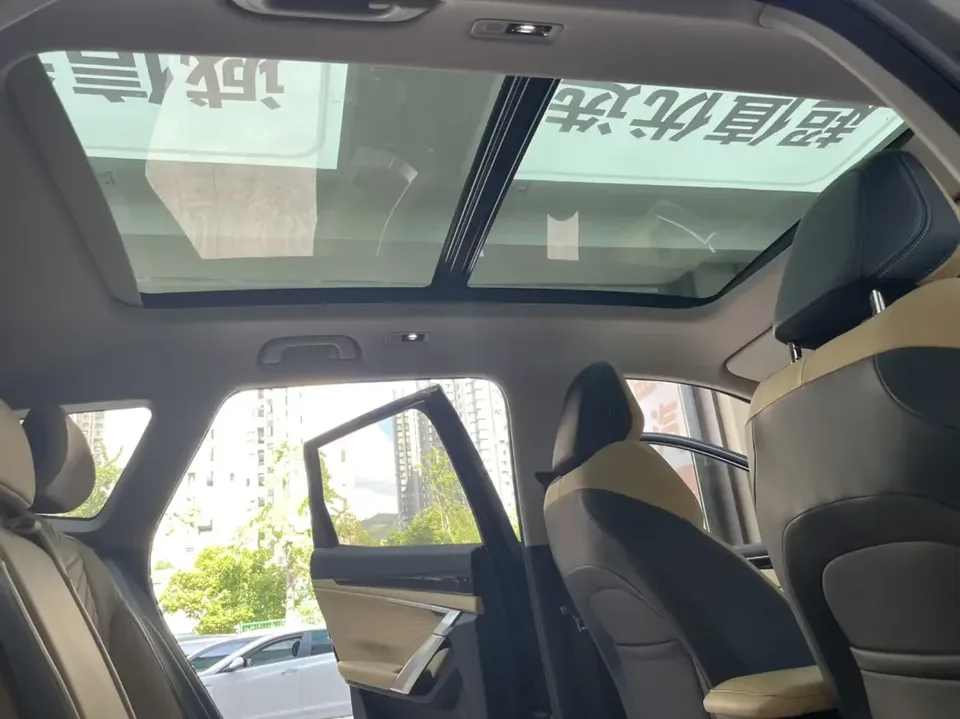 Geely Atlas L Boyue L 2023 1.5TD DCT Premium 2023 — thumbnail 5