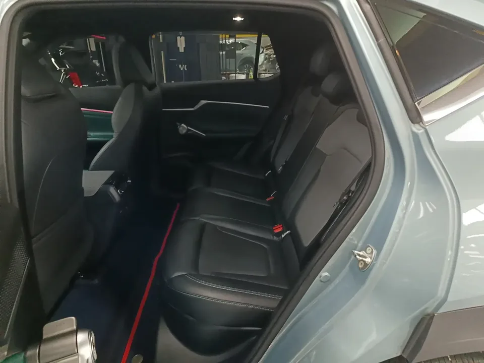 GAC Trumpchi Empow shadowcool 2022 Hybrid 2.0ATK Gemini Pro Edition 2022 — thumbnail 3