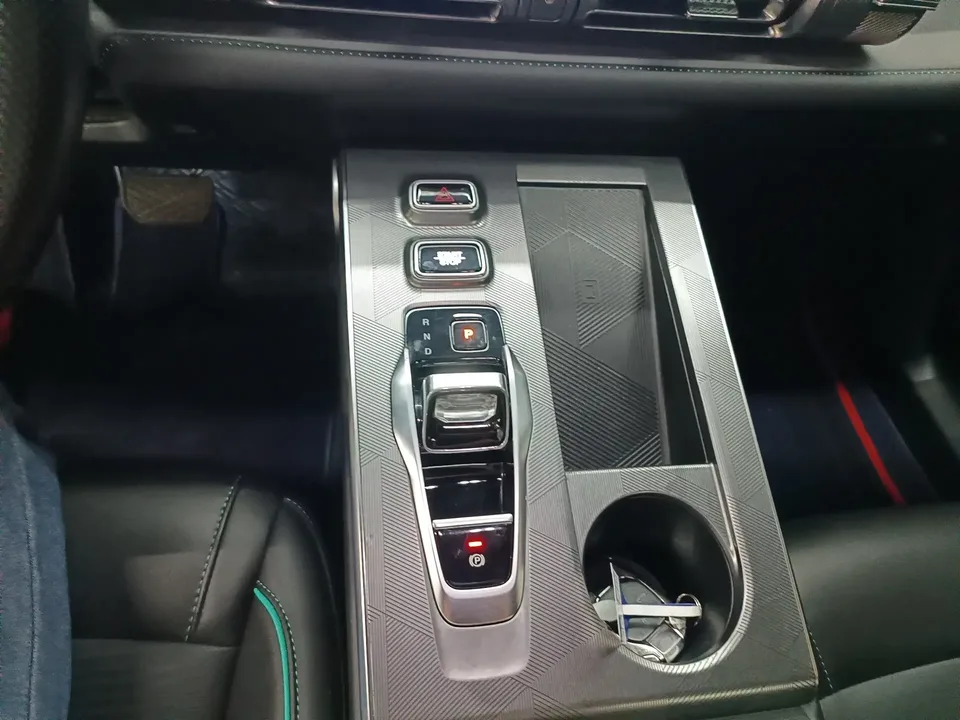 GAC Trumpchi Empow shadowcool 2022 Hybrid 2.0ATK Gemini Pro Edition 2022 — thumbnail 4