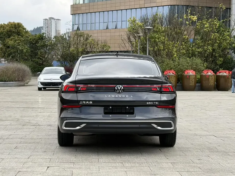 Volkswagen Lamando Lingdu 2024 Lingdu L 280TSI DSG Hot Edition 2024 — миниатюра 2