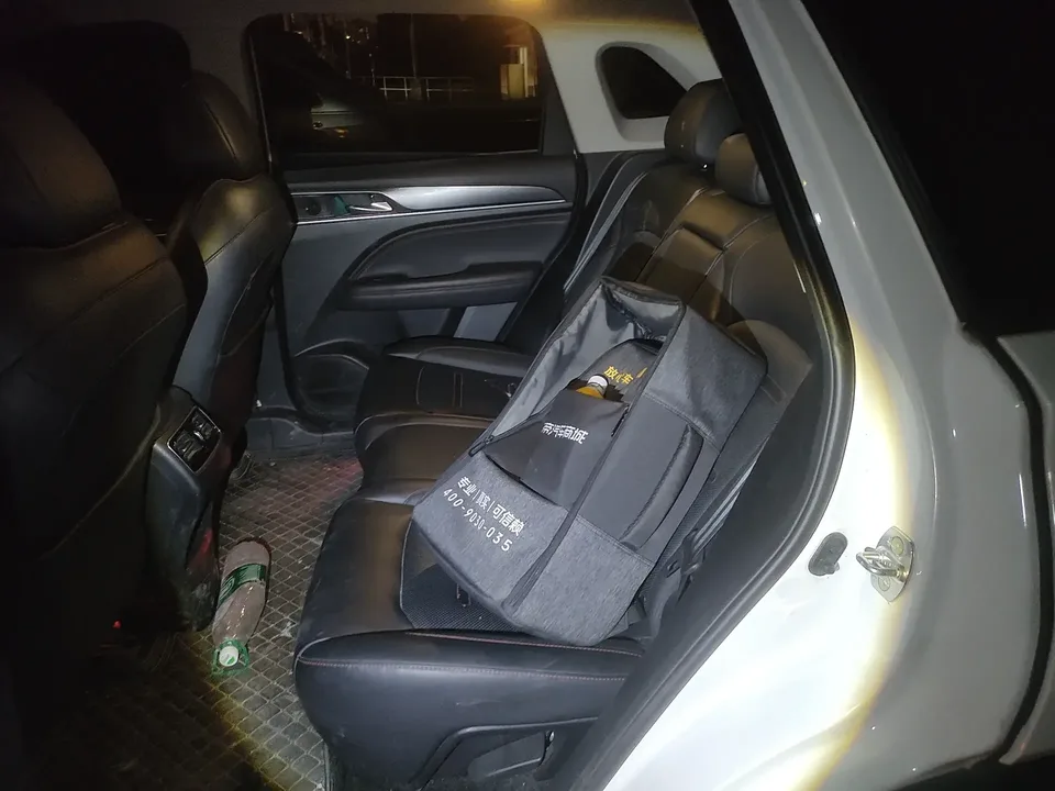 GAC Trumpchi GS4 PLUS Trumpchi GS4 PLUS 2022 390T Automatic Star Edition 2023 — thumbnail 3