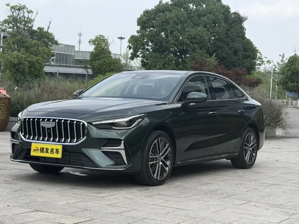 Geely Emgrand emgrand 2026 5th Generation 1.5T DCT Premium 2025 — photo 1, buy with delivery to Moscow