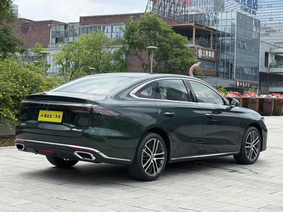 Geely Emgrand emgrand 2026 5th Generation 1.5T DCT Flagship Model 2026 — thumbnail 2