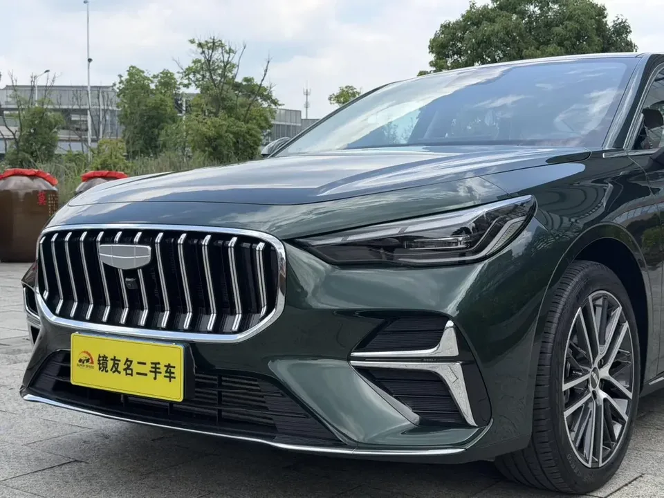 Geely Emgrand emgrand 2026 5th Generation 1.5T DCT Flagship Model 2026 — thumbnail 3