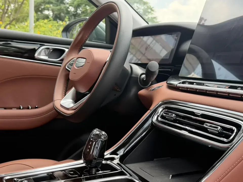 Geely Emgrand emgrand 2026 5th Generation 1.5T DCT Flagship Model 2026 — thumbnail 4
