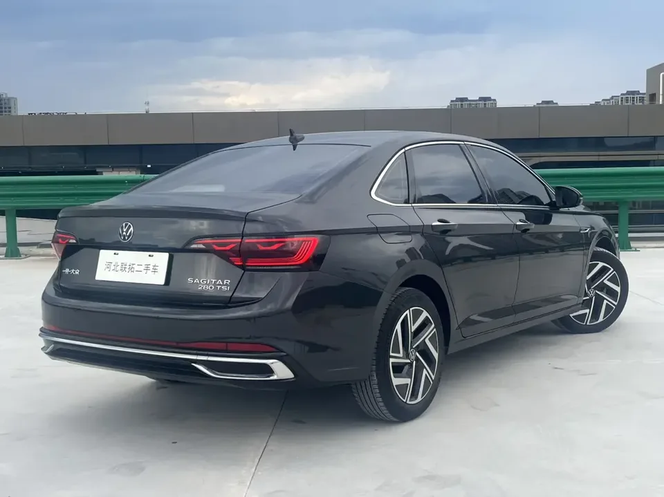 Volkswagen Sagitar Sagitar 2022 280TSI DSG Beyond Edition 2022 — thumbnail 2