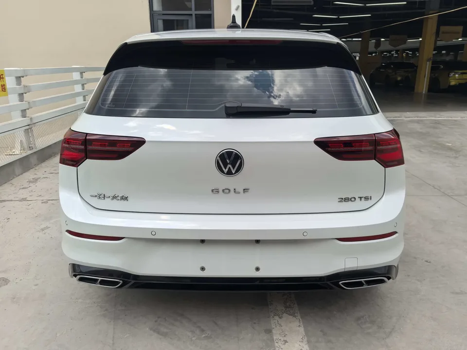 Volkswagen Golf golf 2023 280TSI DSG R-Line Lite 2023 — thumbnail 2