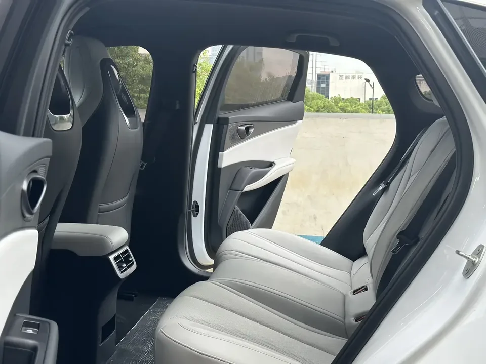 BYD Seal 06DM Seal 06DM 2024 DM-i 80KM Premium 2024 — thumbnail 4