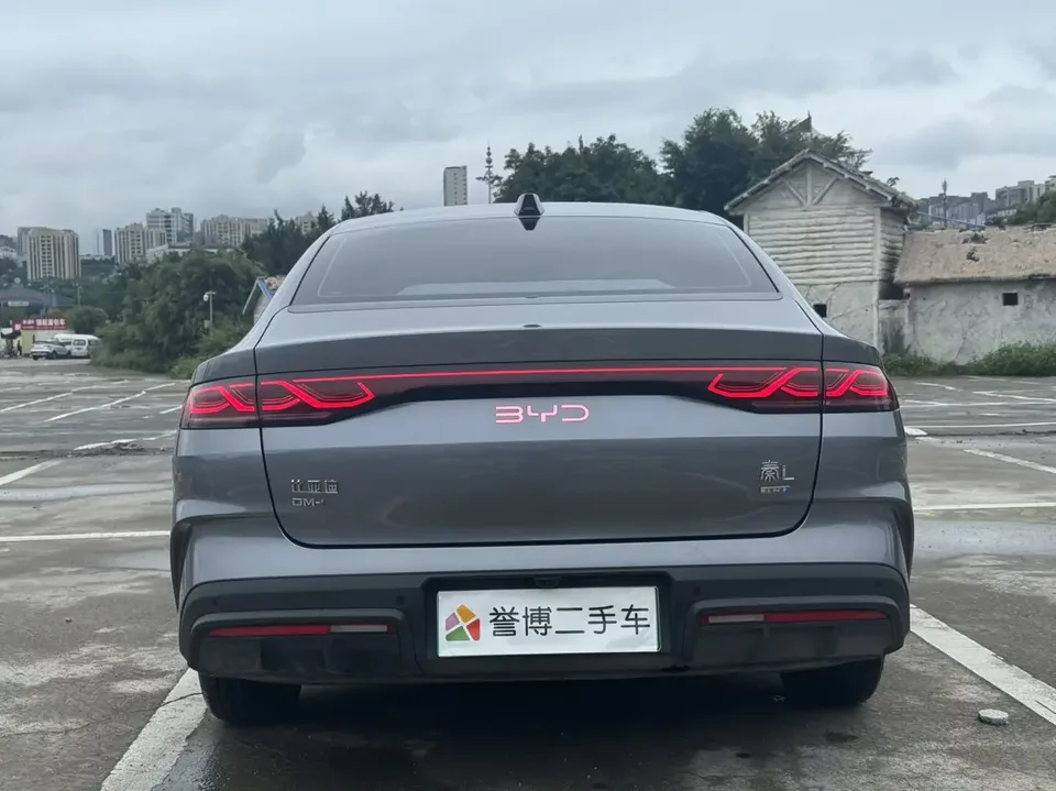 BYD Qin L DM Qin L DM 2025 Intelligent Driving Edition DM-i 80KM Leading Edition 2025 — thumbnail 2