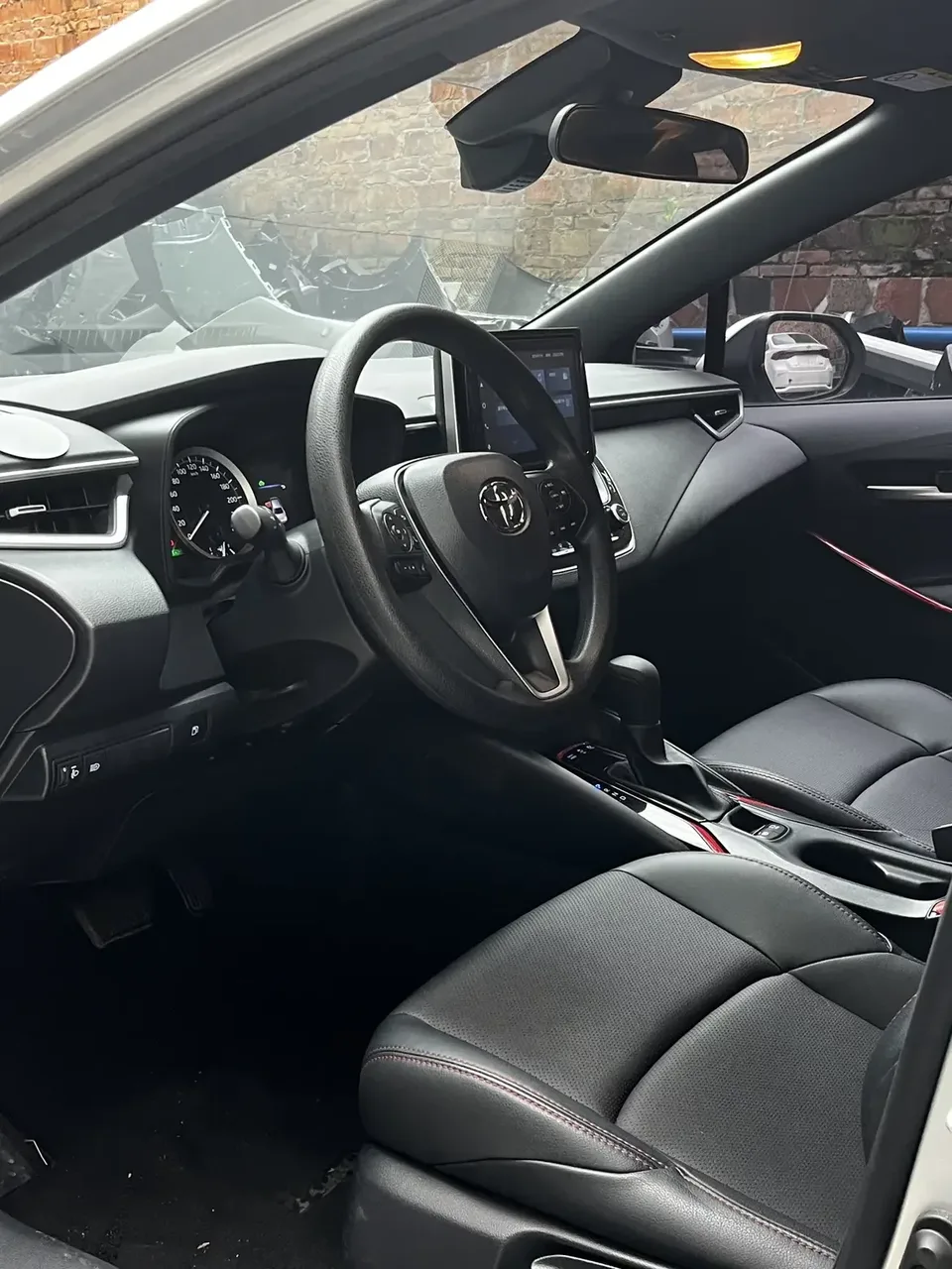Toyota Levin Lei Ling 2022 Dual Engine 1.8H E-CVT Sports Edition 2022 — thumbnail 4