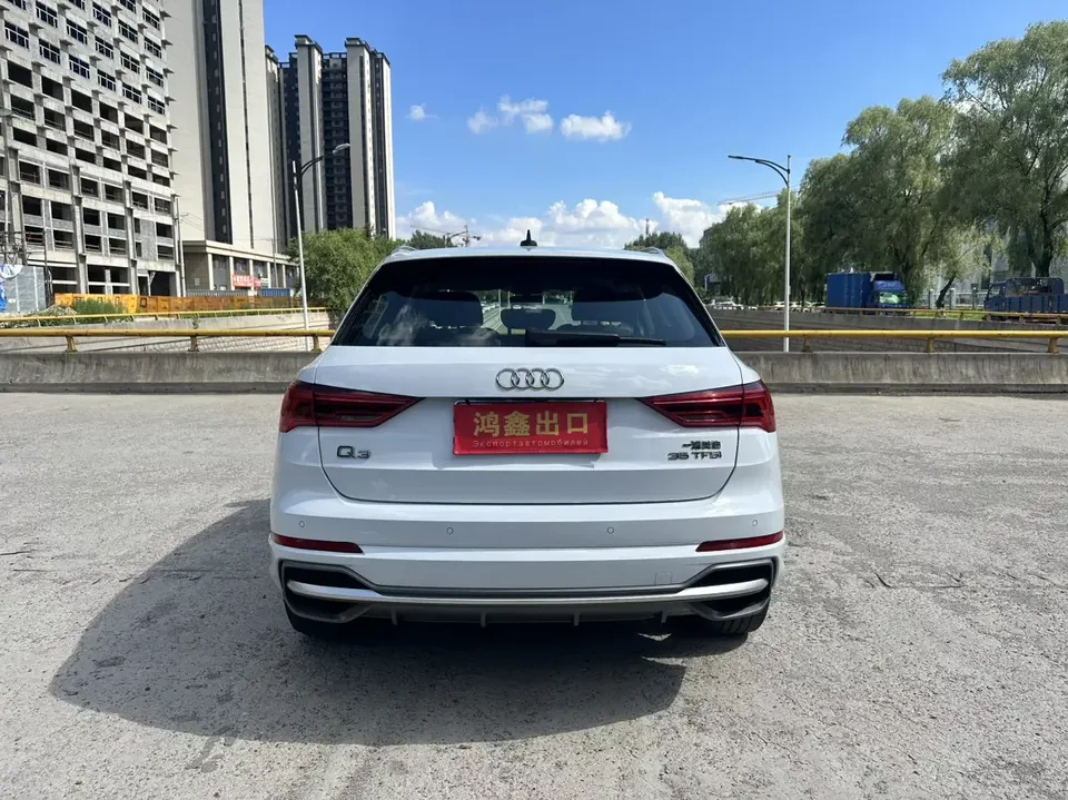 Audi Q3 Audi Q3 2023 35 TFSI Stylish Dynamic 2023 — thumbnail 2