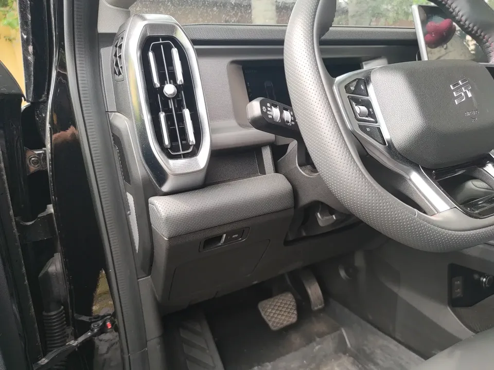 Jetour Jet Traveler Jet Traveler 2023 1.5TD 2WD Discovery PRO 2024 — thumbnail 4