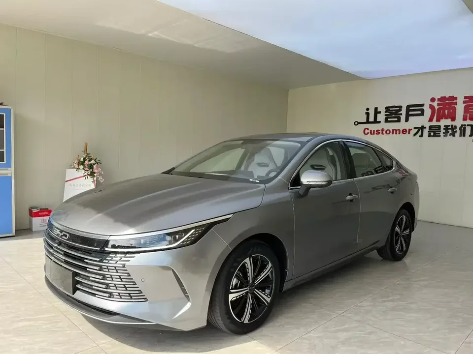 BYD Destroyer 05 Destroyer 05 2024 Honor Edition DM-i 120KM Premium Edition 2024 — photo 1, buy with delivery to Moscow