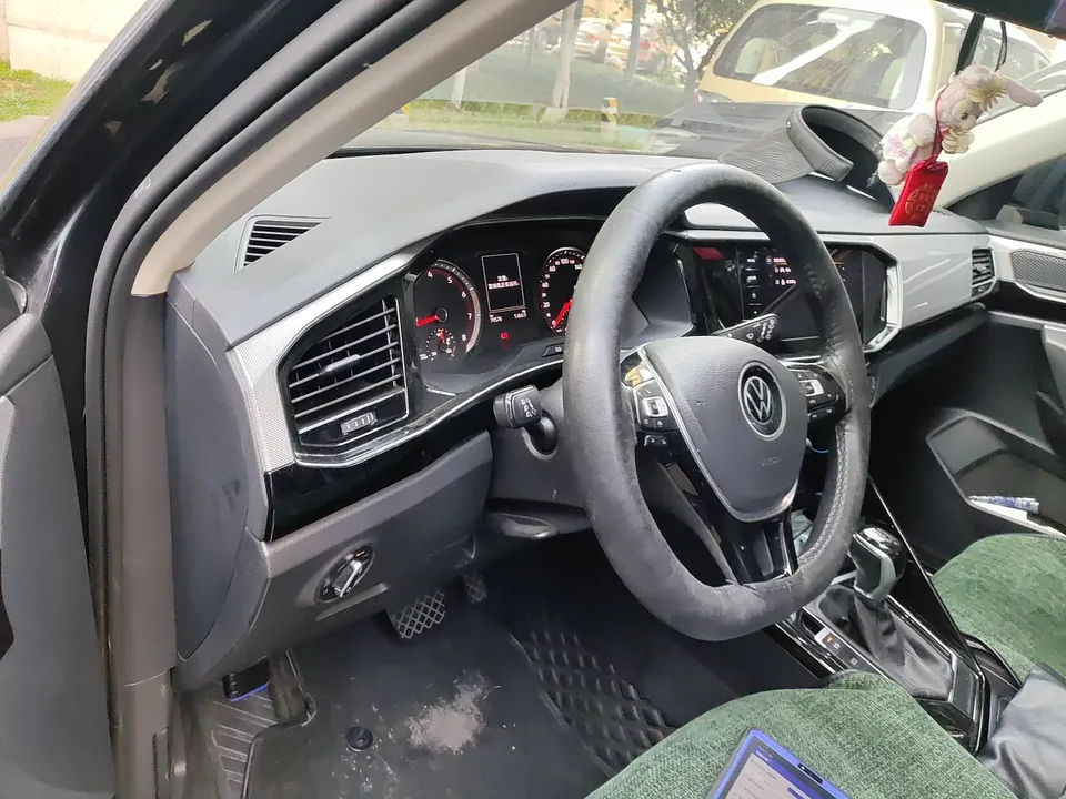 Volkswagen Tayron Tanyue 2022 280TSI 2WD Luxury Smart Edition 2022 — thumbnail 4