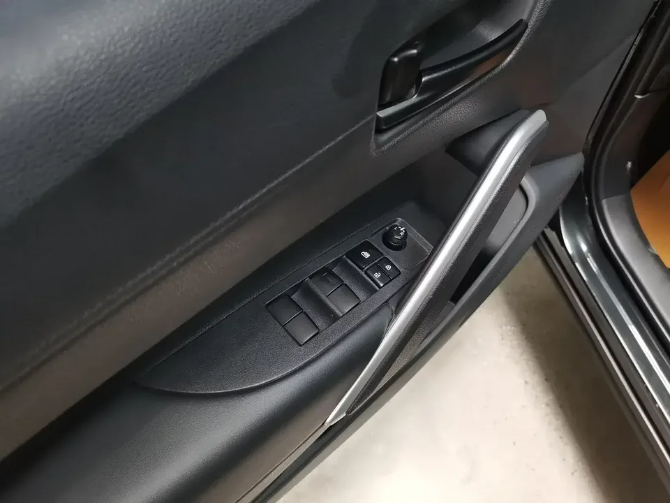 Toyota Frontlander Fenglanda 2024 2.0L CVT Elite Edition 2024 — thumbnail 4
