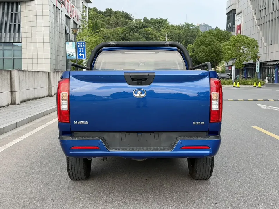 Great Wall Poer gun 2021 Commercial version 2.0T diesel automatic two-wheel drive elite long box GW4D20M 2022 — thumbnail 2