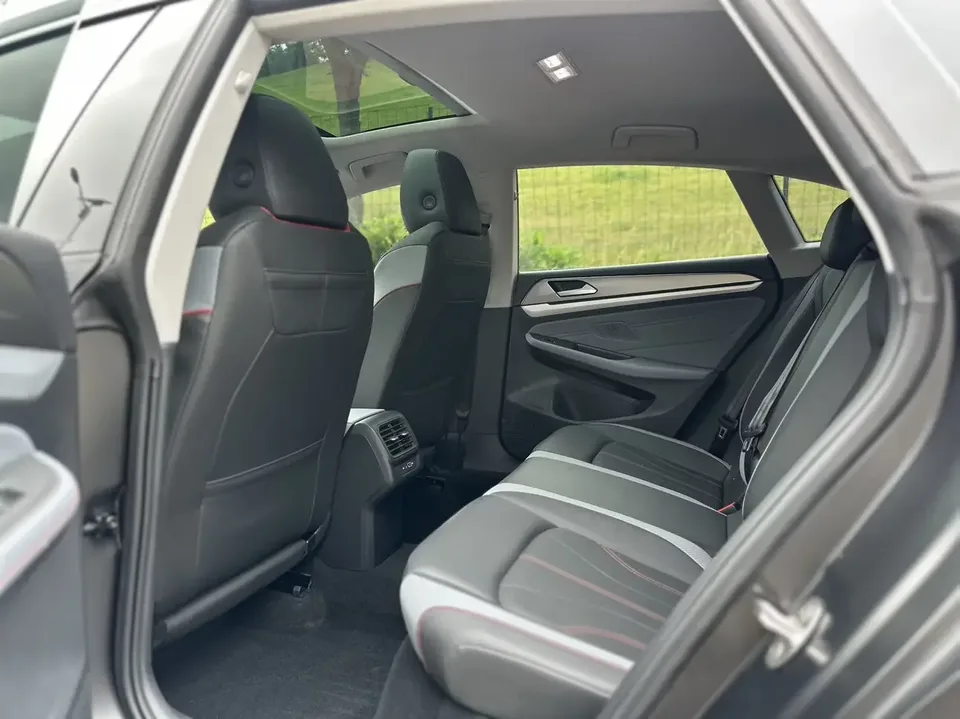 Volkswagen Lamando Lingdu 2023 Lingdu L 280TSI DSG Cool Edition 2023 — thumbnail 5