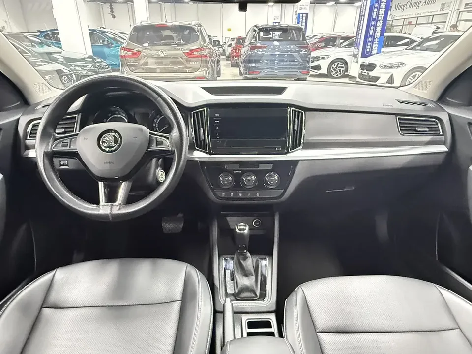 Skoda Comek Comek 2022 1.5L Automatic Comfort Edition 2022 — thumbnail 4