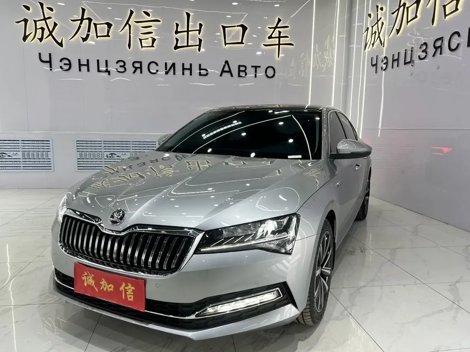 Skoda Superb Speedy 2023 Modified TSI280 DSG Premium Edition 2023 — photo 1, buy with delivery to Moscow