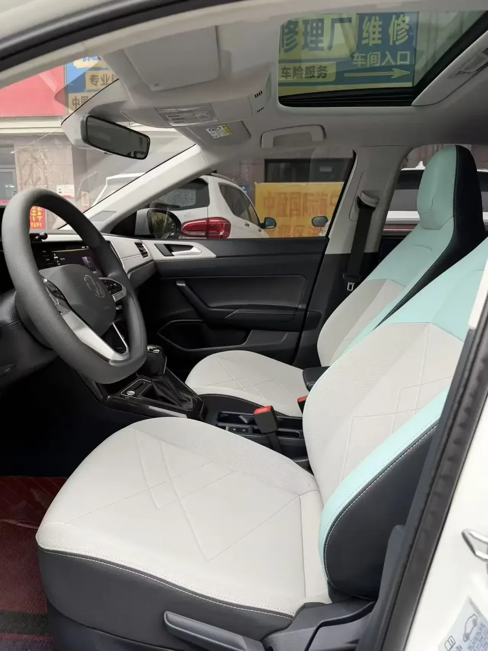 Volkswagen Lavida Lavida 2025 New 1.5L Outstanding New Elegant Edition 2025 — thumbnail 3