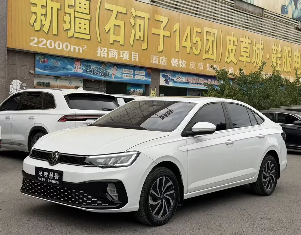 Volkswagen Lavida Lavida 2025 New 1.5L Outstanding New Elegant Edition 2025 — photo 1, buy with delivery to Moscow
