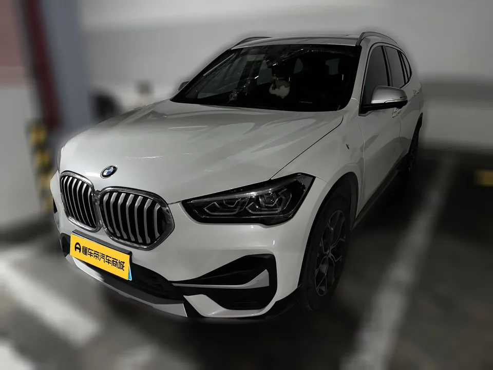 BMW X1 BMW X1 2022 sDrive20Li Fashion 2022 — photo 1, buy with delivery to Moscow