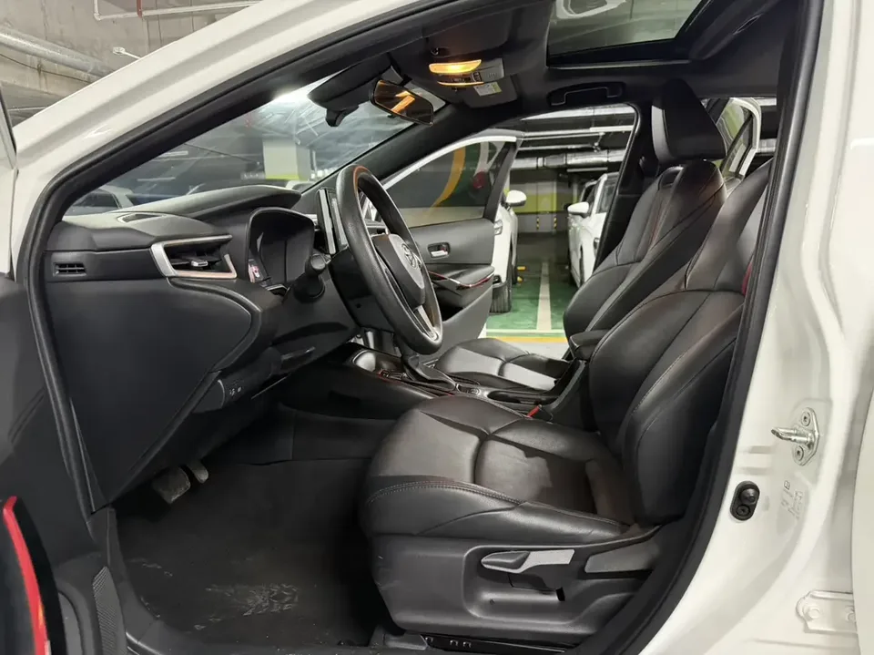 Toyota Levin Lei Ling 2022 185T CVT Sports Edition 2023 — миниатюра 4