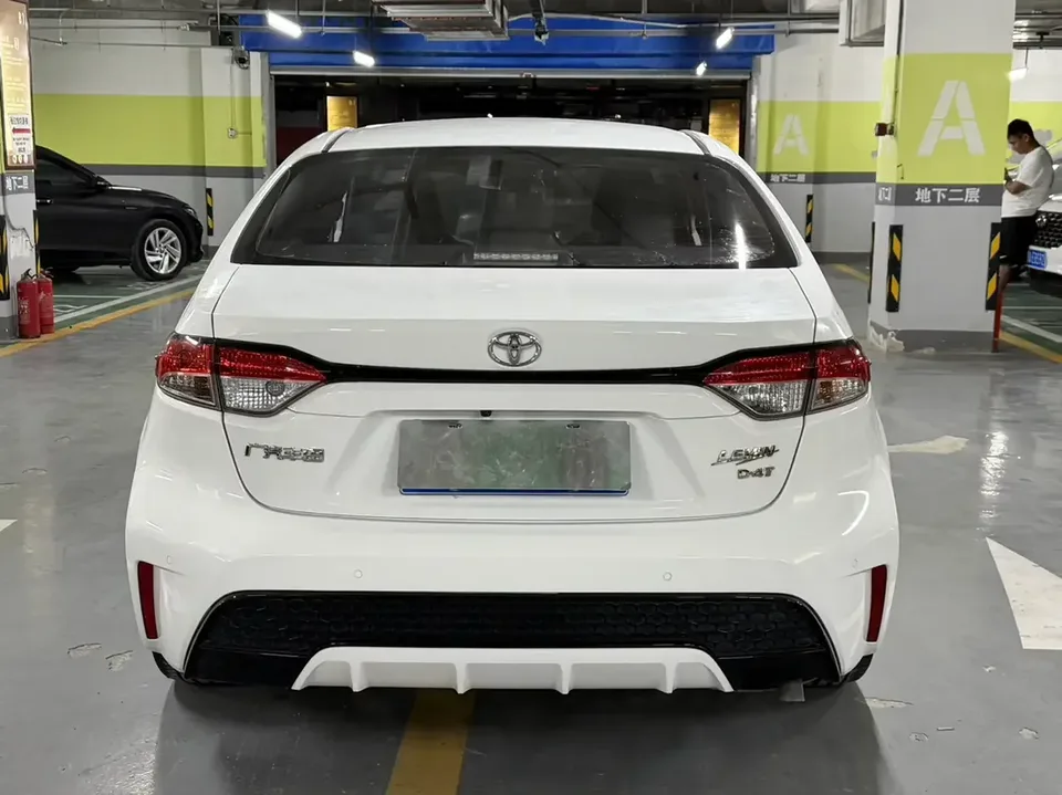 Toyota Levin Lei Ling 2022 185T CVT Sports Edition 2023 — миниатюра 5