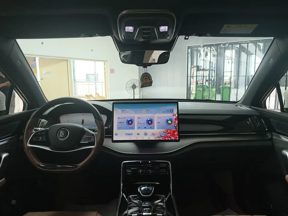 BYD Tang DM Tang DM 2023 DM-i Champion Edition 112KM Premium 2023 — thumbnail 3