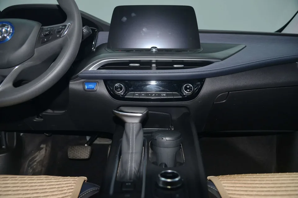 Buick Micro blue 6 Micro blue 6 2022 Connected Fashion PLUS 2022 — thumbnail 3