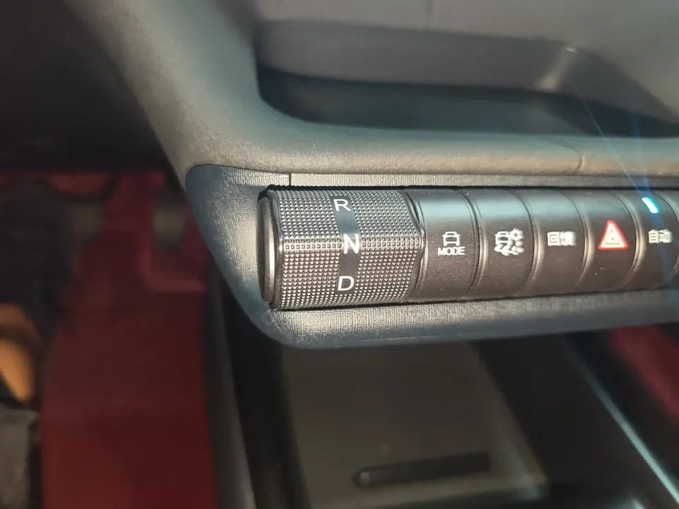 BYD Dolphin dolphin 2024 Glory Edition 420km Freedom Edition 2024 — thumbnail 4