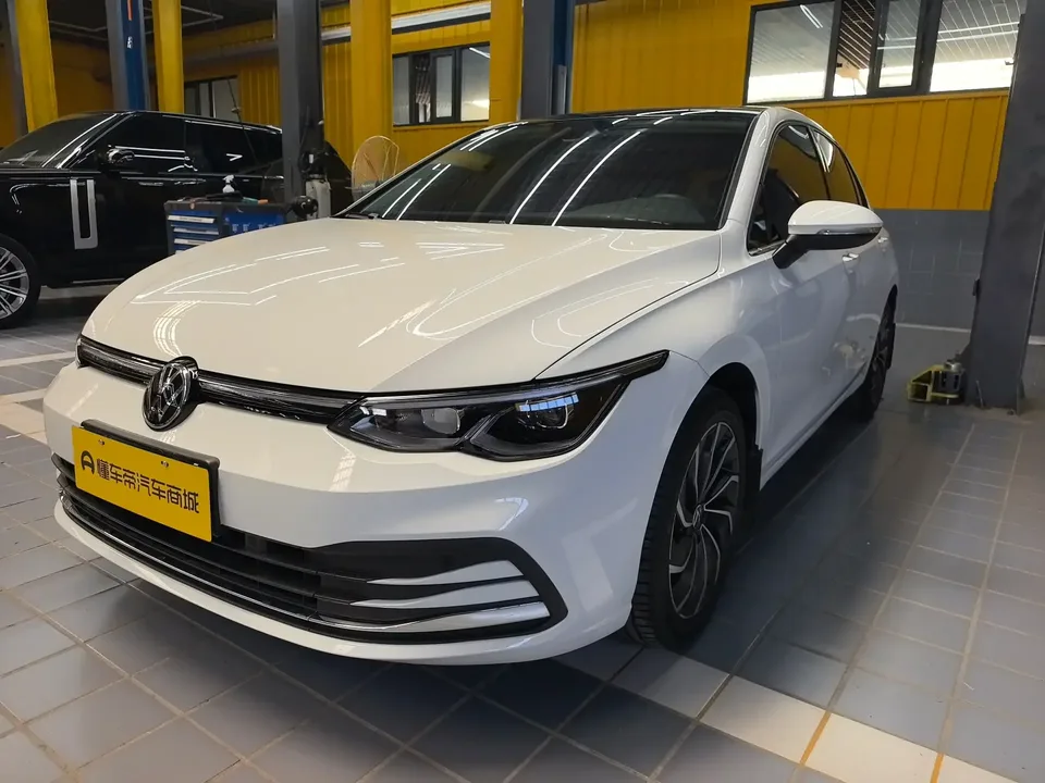 Volkswagen Golf golf 2021 280TSI DSG Pro 2022 — photo 1, buy with delivery to Moscow