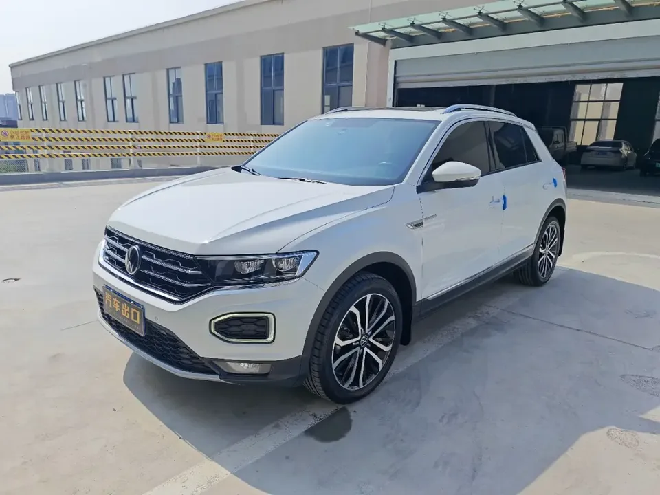 Volkswagen T-Roc TANG 2022 280TSI DSG 2WD Comfort PLUS 2022 — photo 1, buy with delivery to Moscow