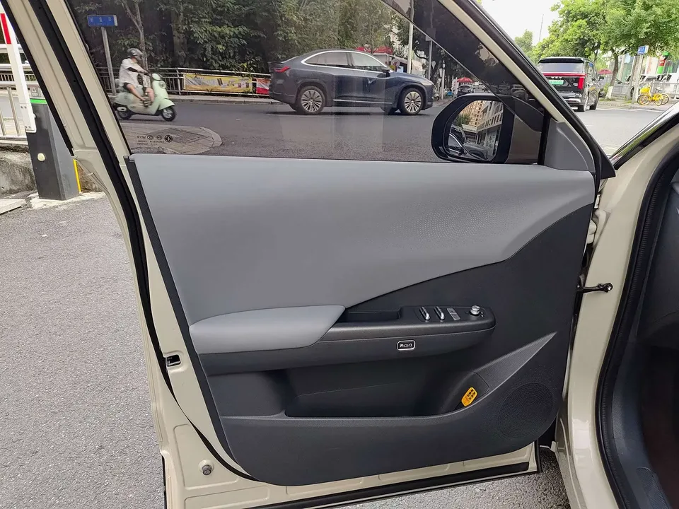 Dongfeng Nano 06 Nano 06 2025 401 Air 2025 — thumbnail 3