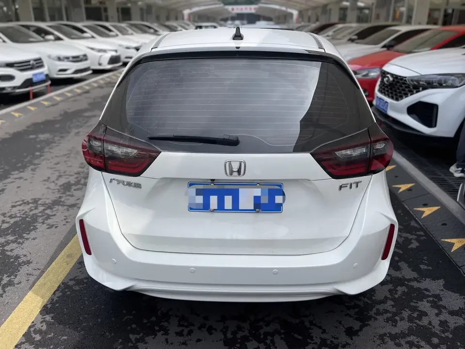 Honda FIT Fit 2022 1.5L CVT Trendy Sunroof Edition 2023 — thumbnail 2