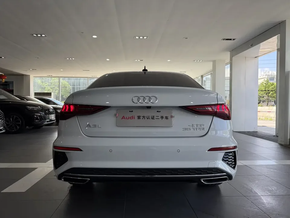 Audi A3 Audi A3 2024 A3L Limousine 35 TFSI Stylish Sports 2024 — thumbnail 2