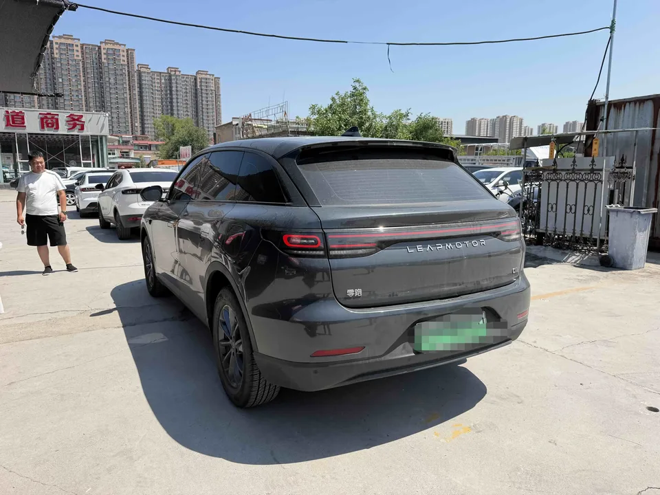 Leapmotor Zero running C11 Zero running C11 2023 Extended Range 200 Comfort Edition 2024 — photo 1, buy with delivery to Moscow