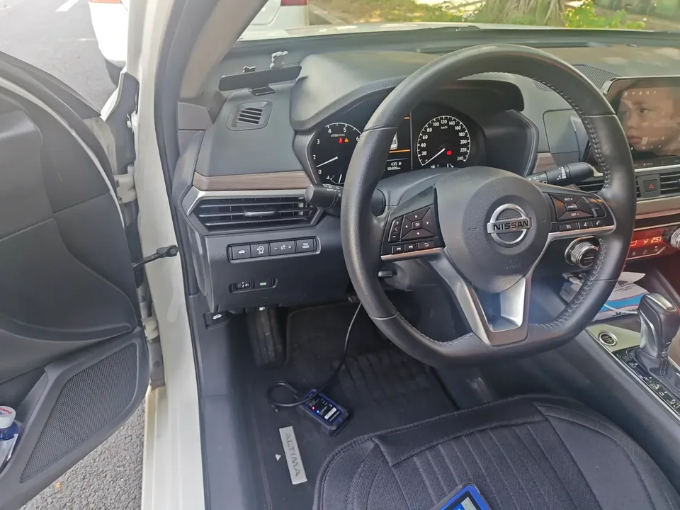 Nissan Altima Sound of nature 2021 2.0L XL Comfort Edition 2022 — thumbnail 4