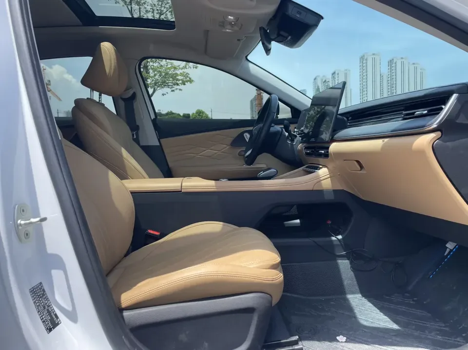 Chery Arrizo 8 PRO Arrizo 8 PRO 2025 1.6T DCT Luxury Model 2025 — миниатюра 4