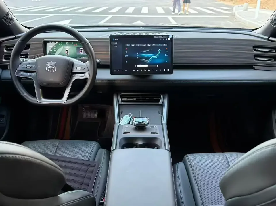 BYD Qin L DM Qin L DM 2025 Intelligent Driving Edition DM-i 80KM Leading Edition 2025 — thumbnail 5