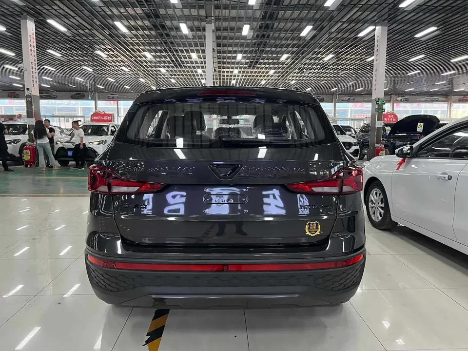 Jetta VS5 Jetta VS5 2023 280TSI Automatic High Gloss Glory Edition 2026 — thumbnail 5