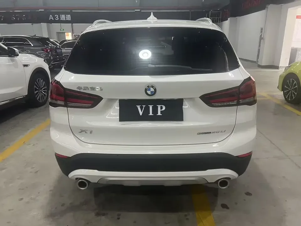 BMW X1 BMW X1 2022 sDrive20Li Fashion 2022 — миниатюра 2