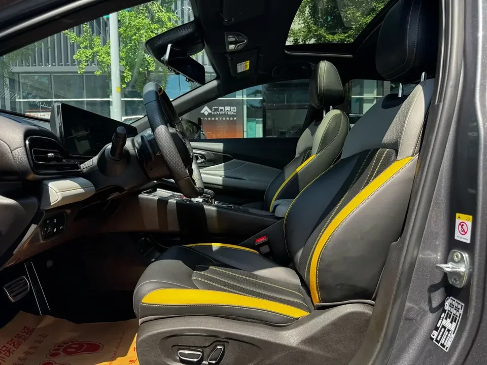 GAC Trumpchi Empow Shadow Leopard 2021 270T J15 version 2023 — thumbnail 5