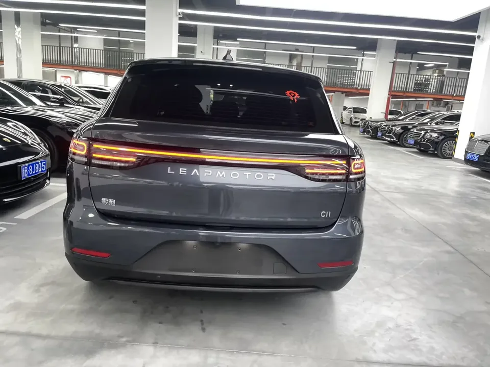 Leapmotor Zero running C11 Zero running C11 2023 Extended Range 180 Comfort Edition 2023 — thumbnail 2