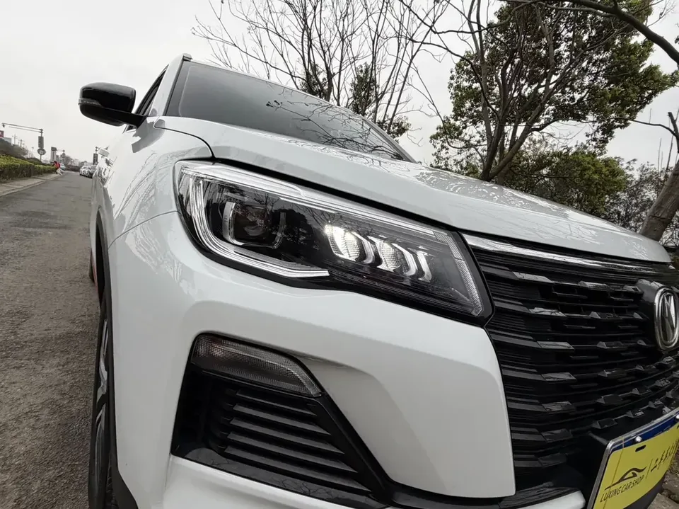 Changan CS75 Changan CS75 2023 Enjoy Edition 1.5T DCT Premium 2023 — миниатюра 3