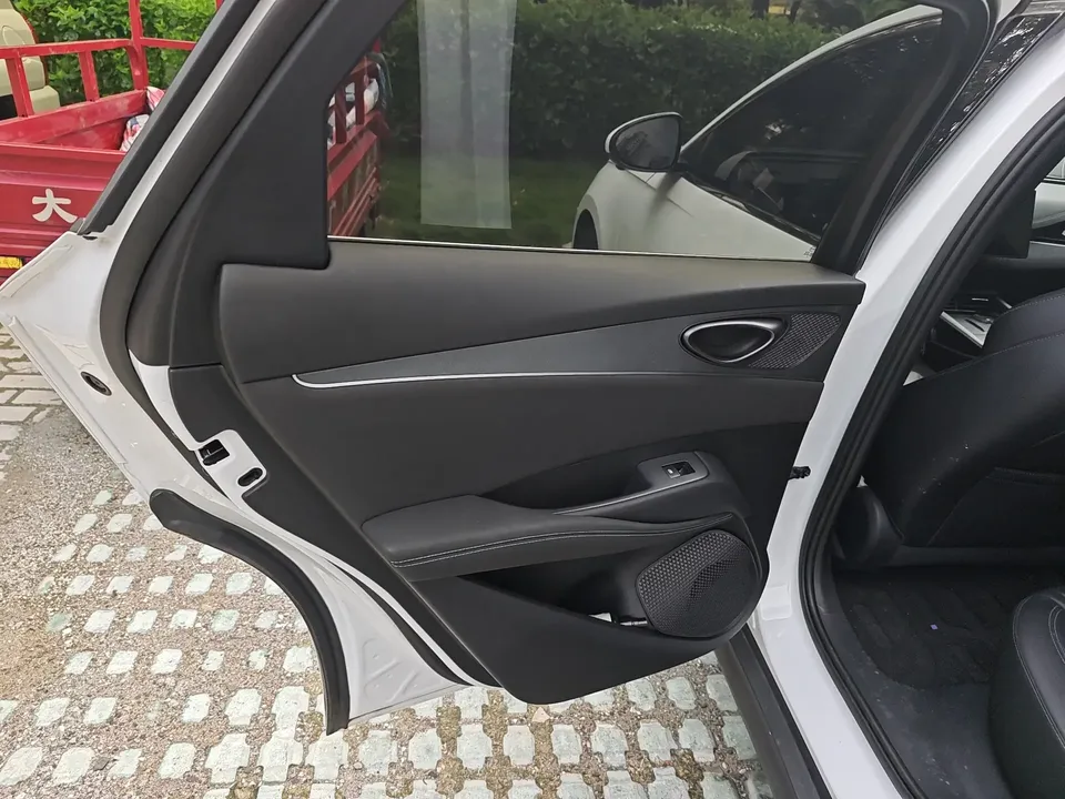 BYD Seal 06DM Seal 06DM 2024 DM-i 80KM Premium 2025 — thumbnail 4