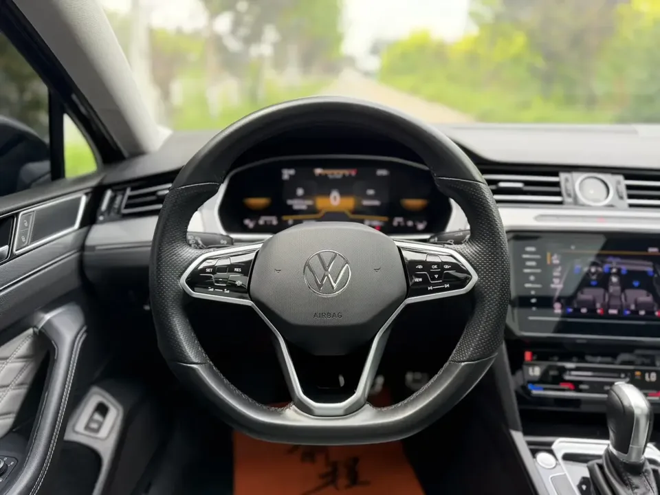 Volkswagen Magotan Magotan 2023 2 millionth anniversary edition 280TSI DSG leading model 2023 — thumbnail 5