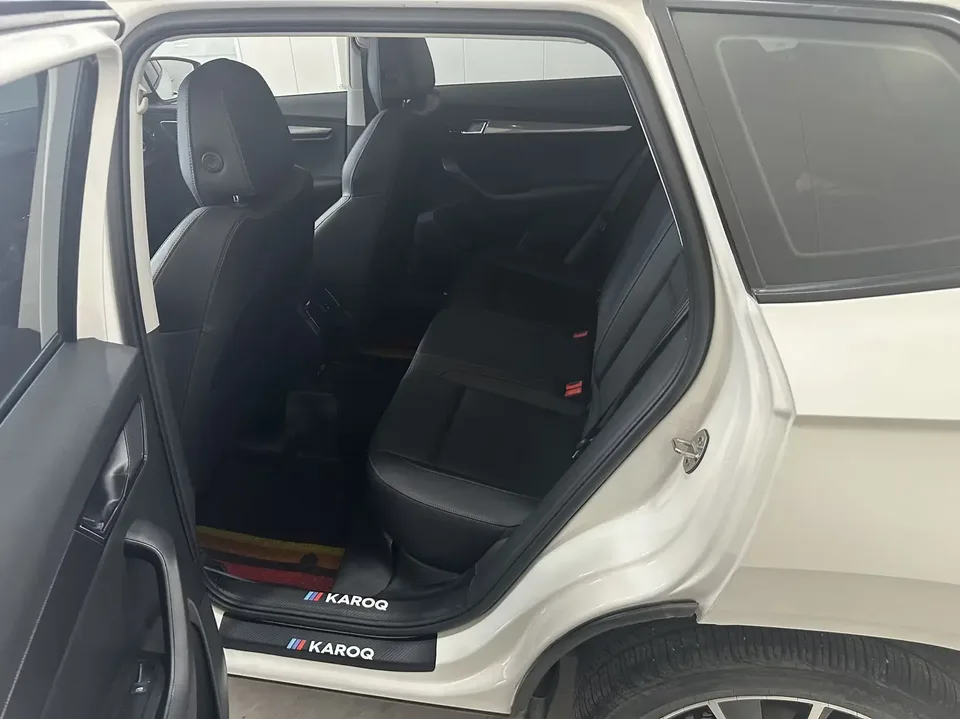 Skoda Karoq Korok 2022 TSI280 Premium Edition 2023 — thumbnail 5
