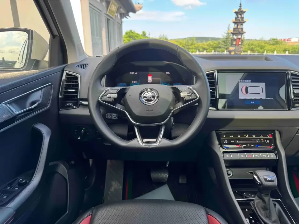 Skoda Karoq Korok 2022 TSI280 Luxury Edition 2022 — thumbnail 5