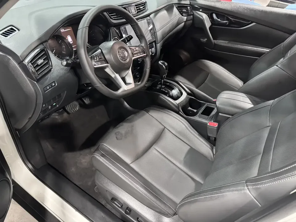 Nissan X-Trail Qijun 2022 Modified 2.0L 2WD Intelligent Connection Comfort Edition 2023 — thumbnail 5